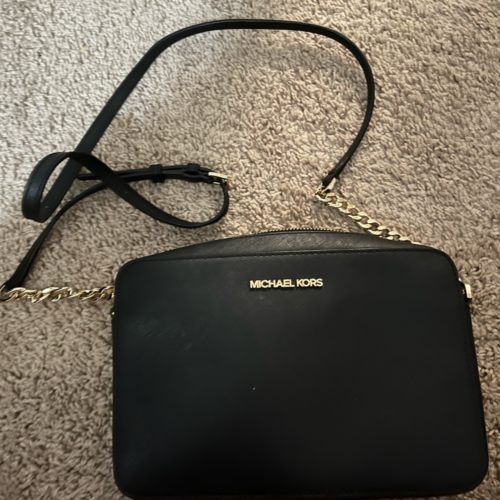 Michael kors crossbody bundle
